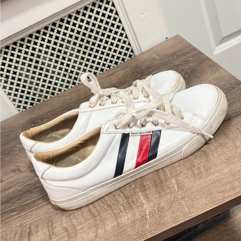 Tommy Hilfiger White Sneakers with Red and Blue Accents